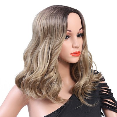 A new type of wig with a popular European and American style, featuring a gradient and short curly hair wig detail image 5