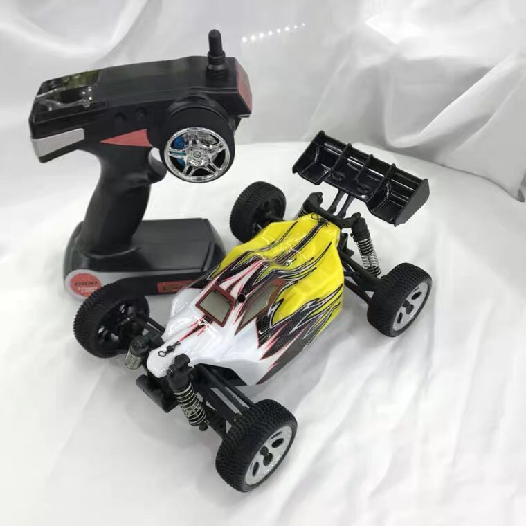 Remote control desert high speed electric suVS
