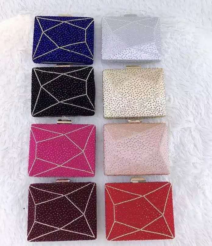 2烫钻晚装晚宴包产品图