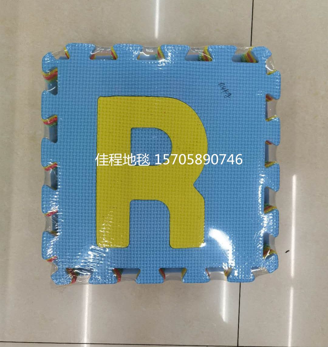 0.8cm thick EVA puzzle ABC 123 Educational children's puzzle floor mat EVA floor mat splicing anti-drop mat Application Scenario
