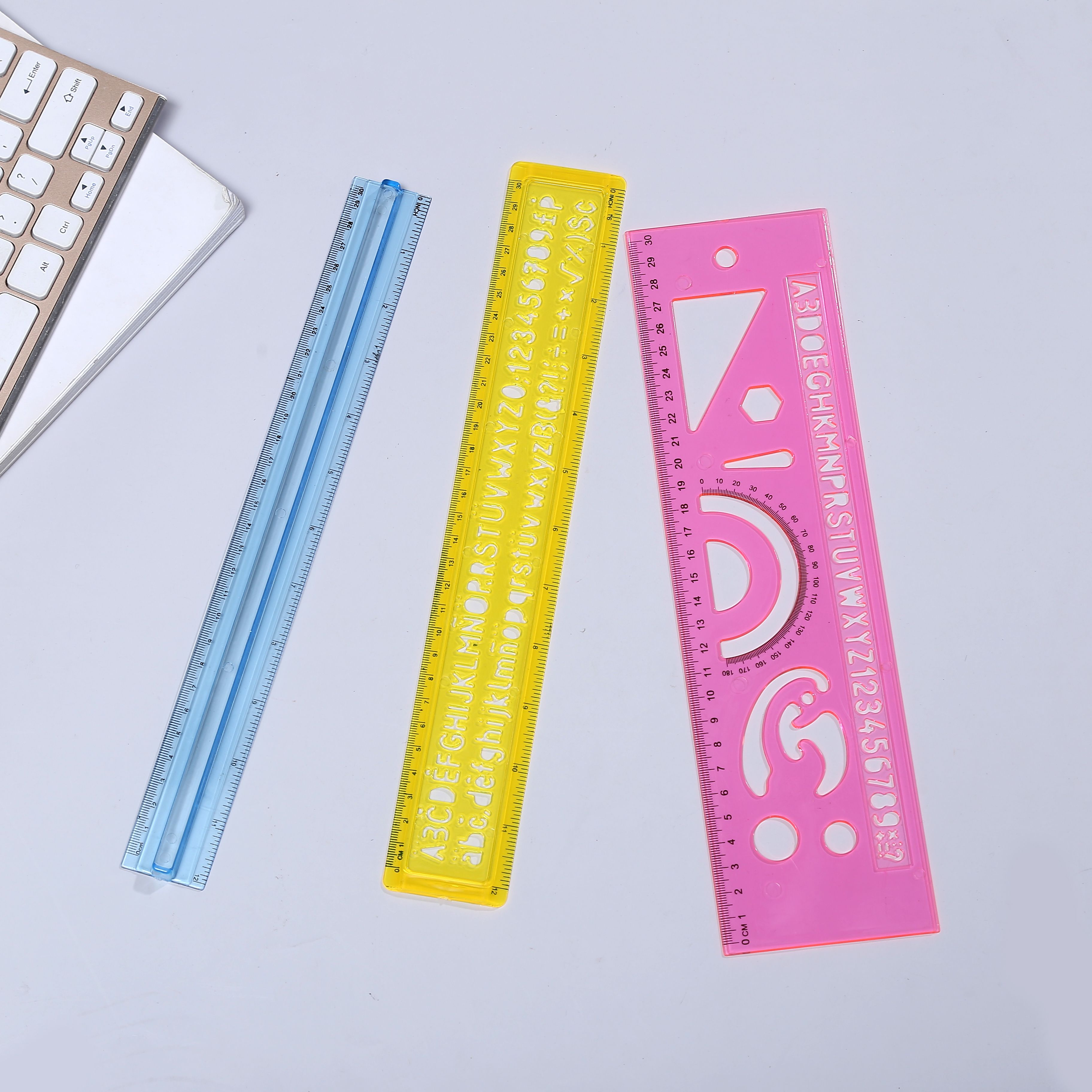 厂家定制批发30厘米飞机尺学生绘图尺子中号数字直尺大号字母尺