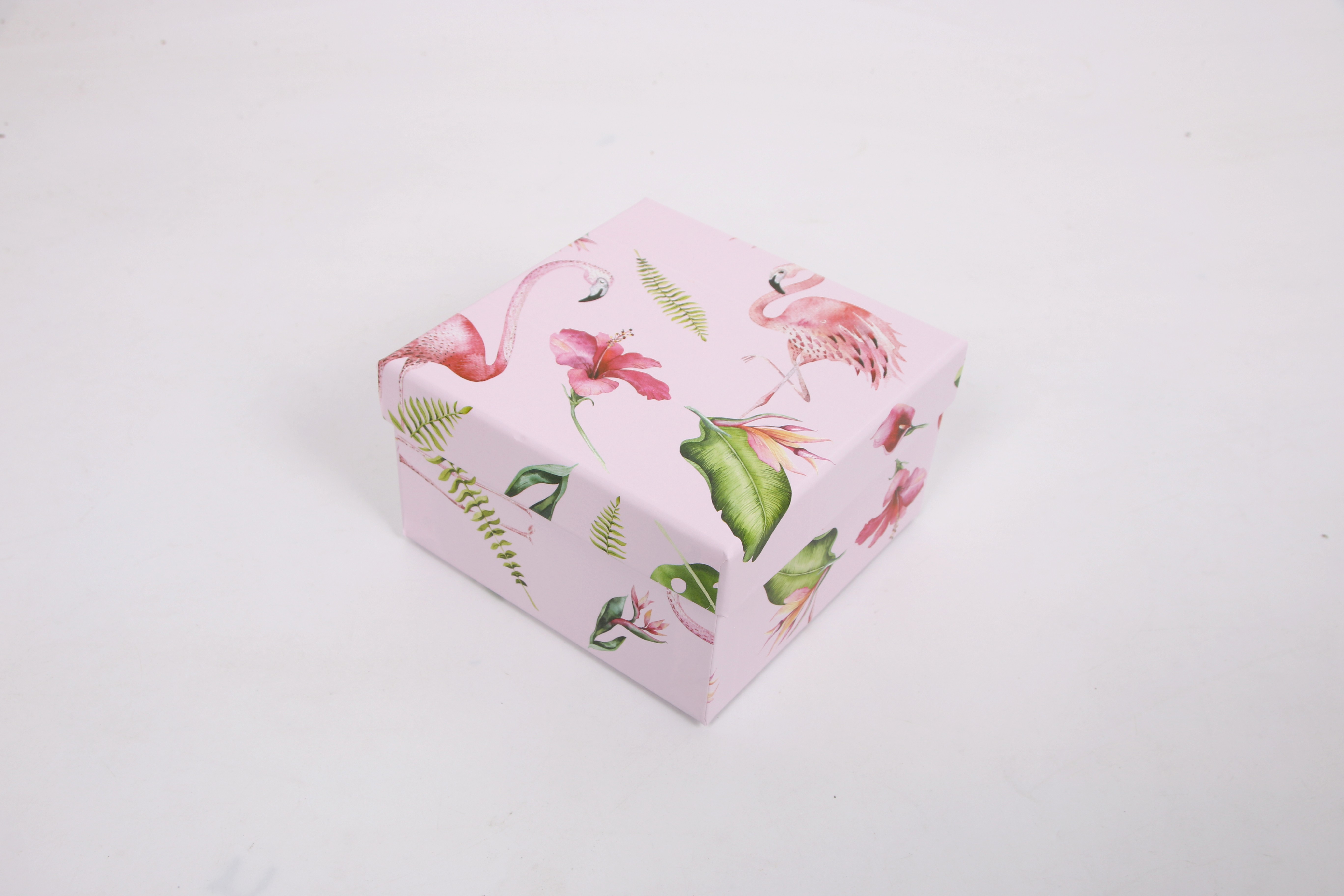 Square gift box, oversized souvenir gift box, large gift packaging box, birthday gift box packaging box detail image 9