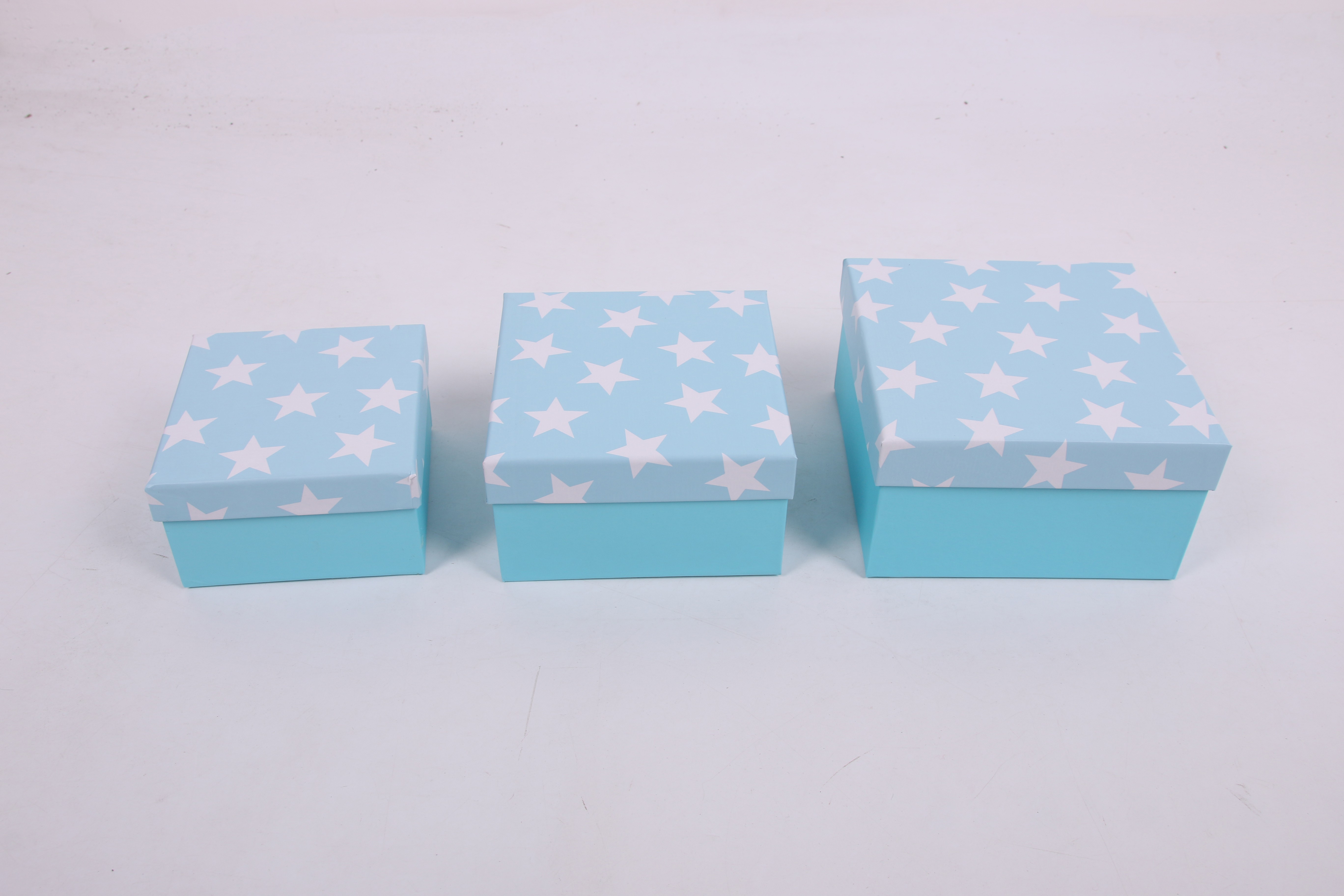 Square gift box, oversized souvenir gift box, large gift packaging box, birthday gift box packaging box detail image 7