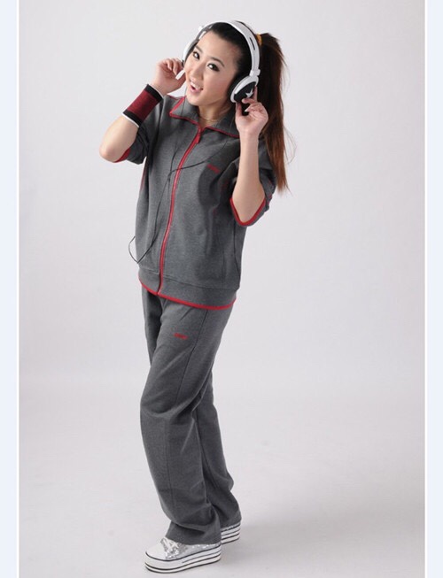 正品春秋季运动服套装女棉质休闲妈妈装大码宽松晨练运动衣白底实物图