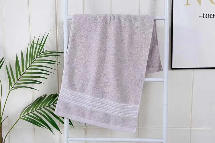 Plain white silk section towel detail image 9