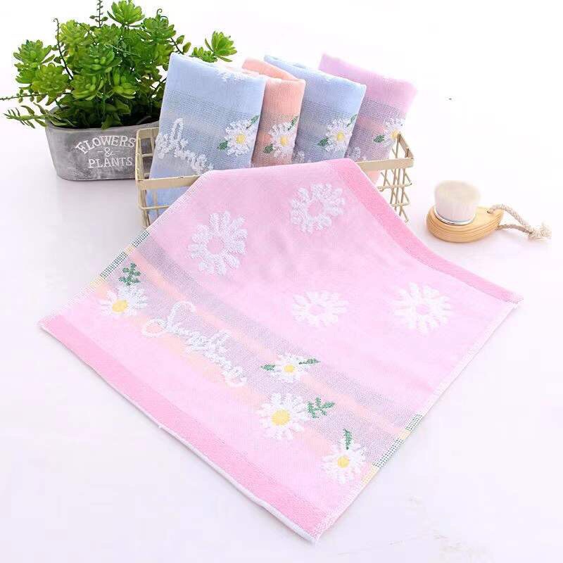 A large gauze handkerchief detail image 3