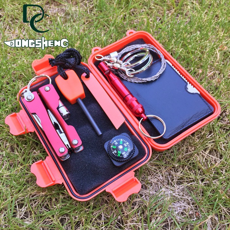 跨境专供 户外急救盒  野营多功能工具应急装备套装详情图6