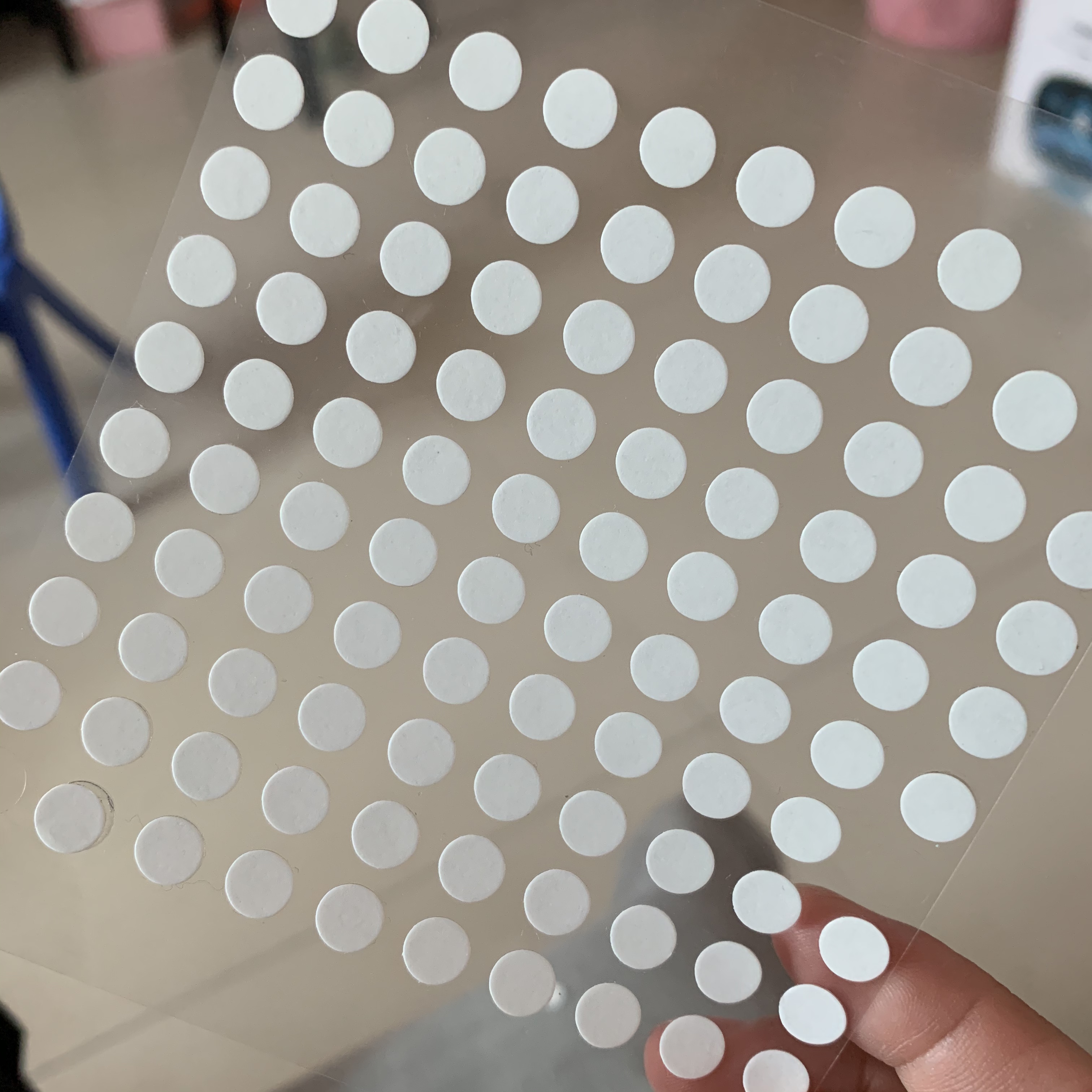 可移圆点胶点鼻钉贴小钻超闪酒窝钉贴的唇钉眉钉无洞个性鼻钉无洞全透明双面胶圆点可移动气球点胶粘鼻孔耳钉双面透明强粘胶详情图1