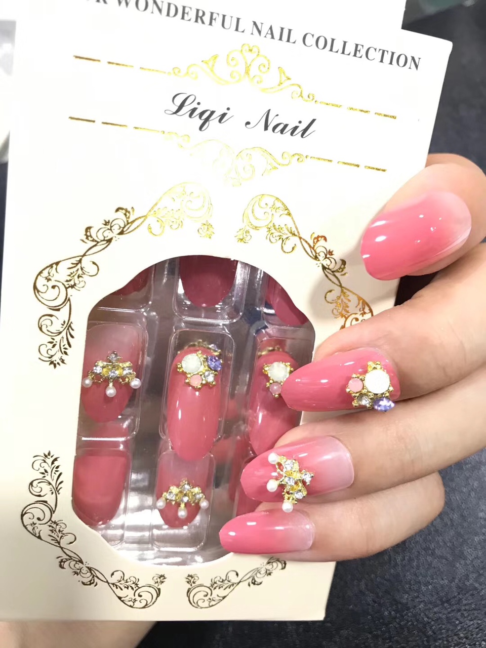 指甲贴片美甲贴可穿戴美甲带钻穿戴式女甲片成品指甲贴果冻胶黏贴