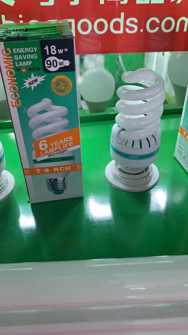 All-screw energy-saving lamp 18W
