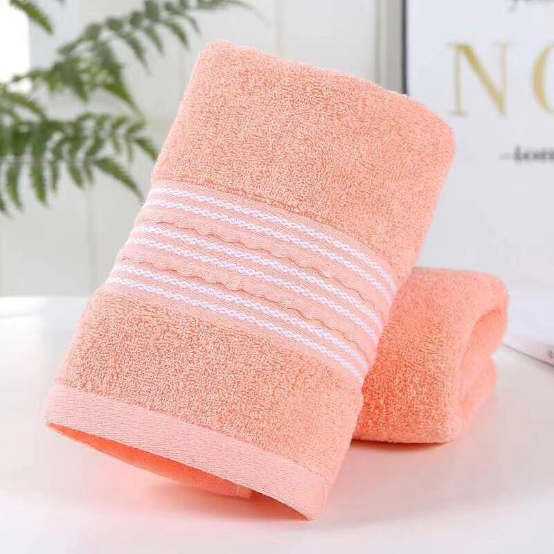 Plain white silk section towel detail image 3