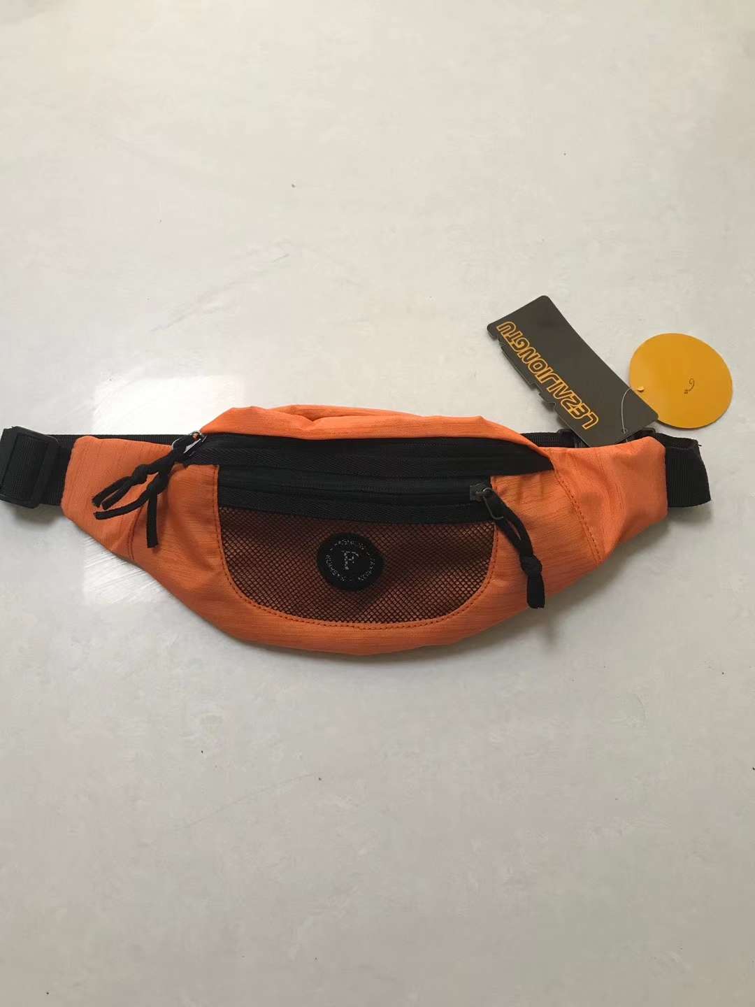 潮牌腰包详情图2