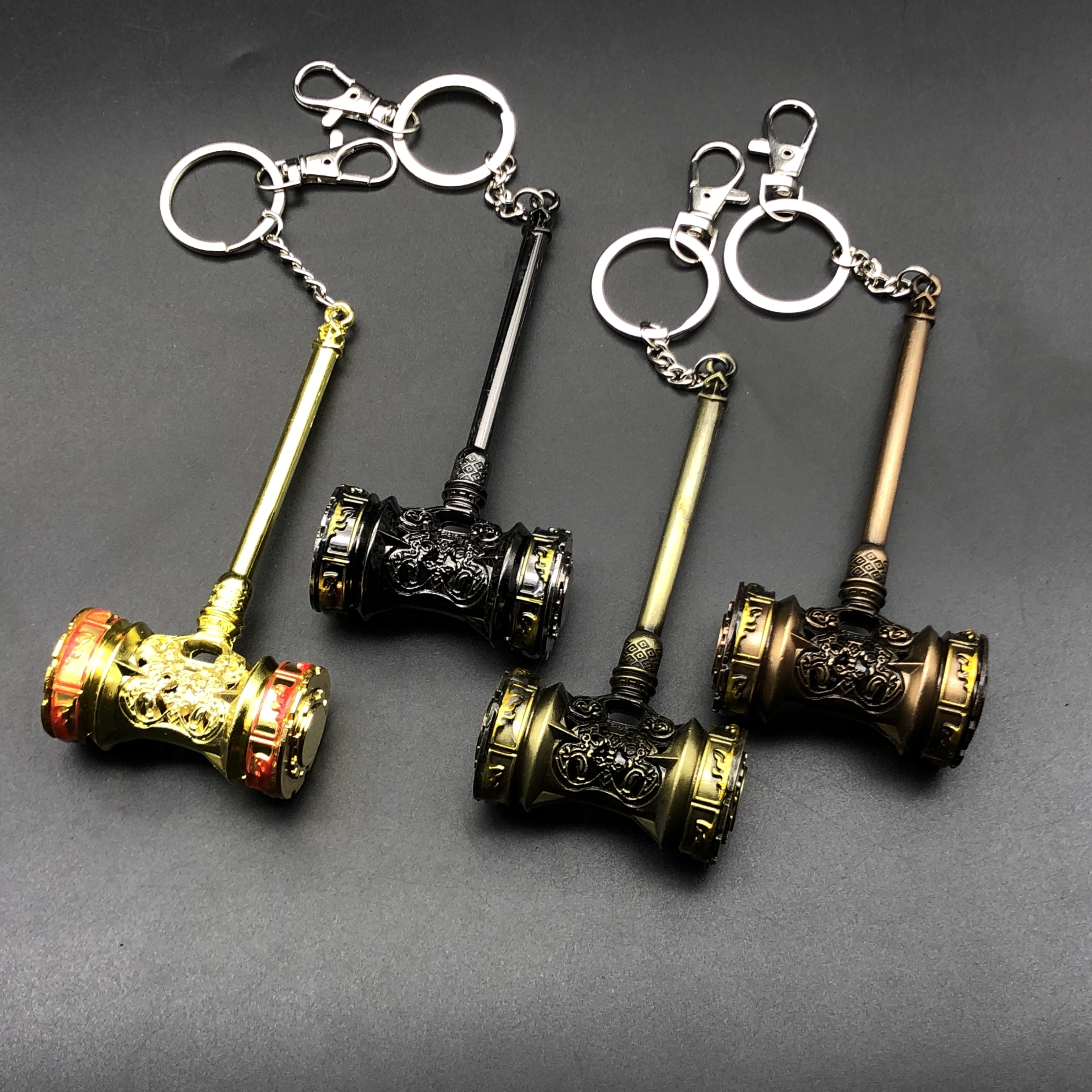 Douluo Weapon Tang Sanhao Tian Hammer Flash Weapon Alloy Keychain Specification image