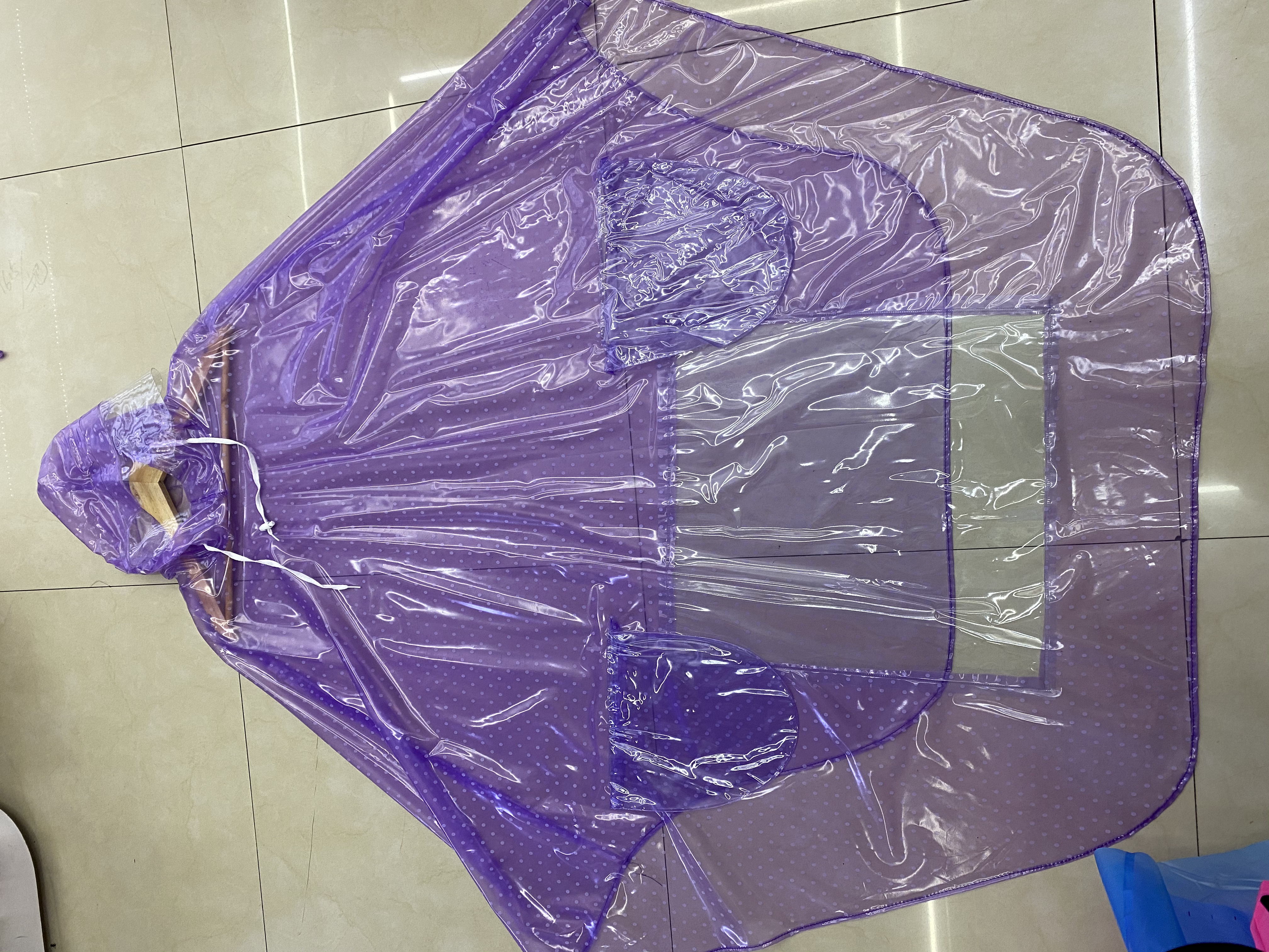 PVC水晶摩托车电动车雨披白底实物图