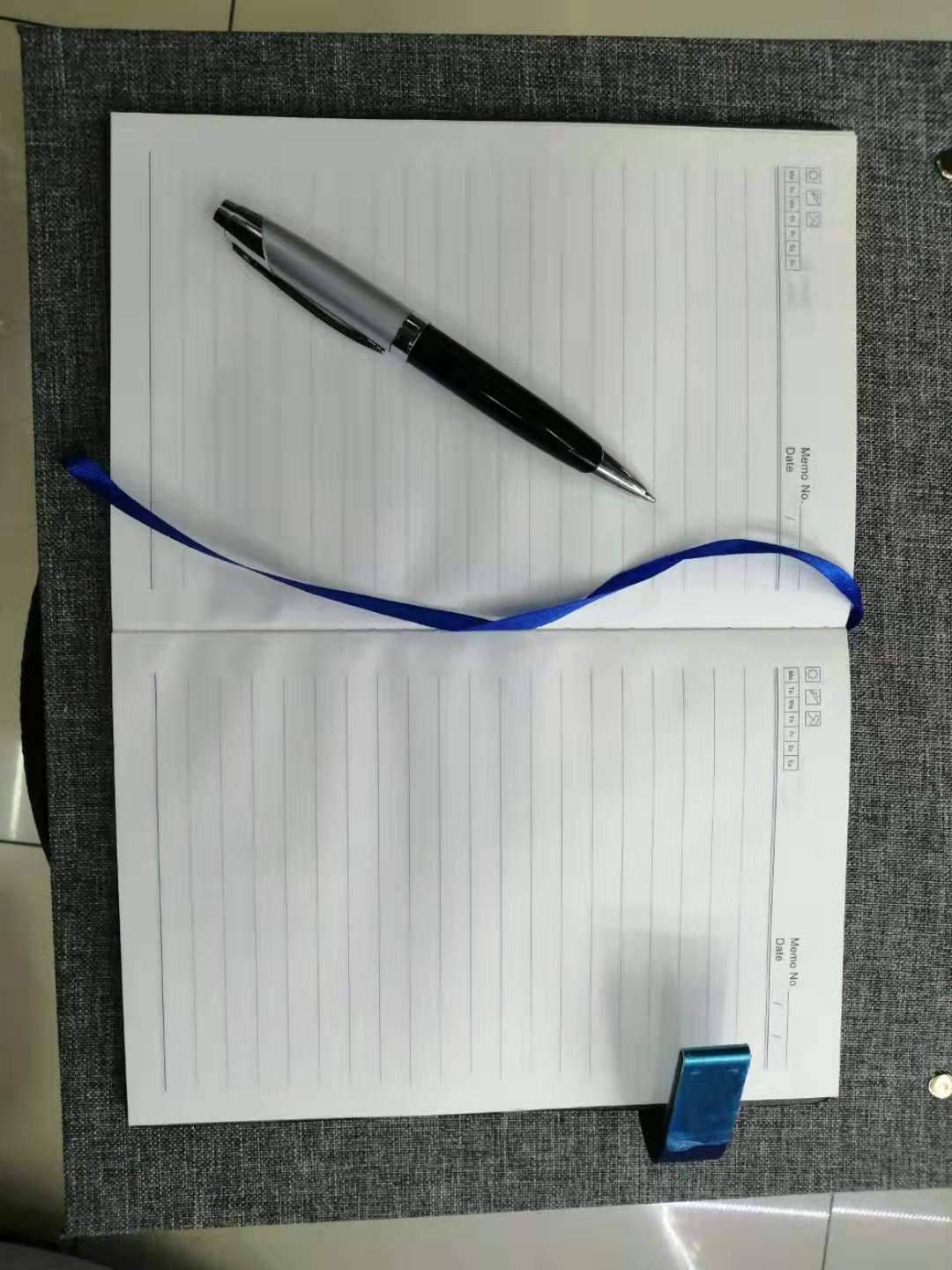 高档带磁铁扣笔记本记事本手账本详情图15