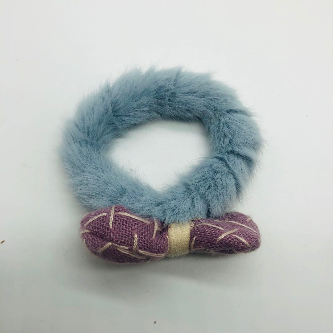 Korean Internet celebrity autumn and winter love plush hair tie hair ring, cute girl hair tie plush Japanese-style versatile hair tie for girls detail image 3