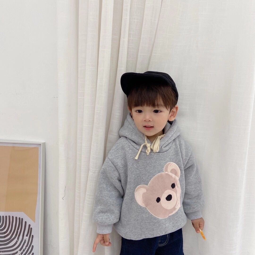 Children should thicken their warm sweaters thumbnail