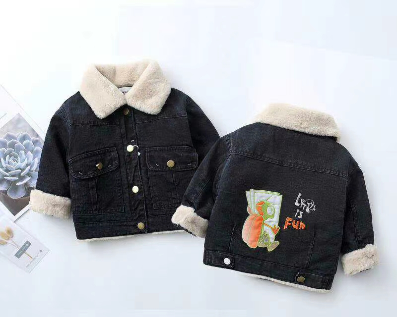 Denim jacket for children thumbnail