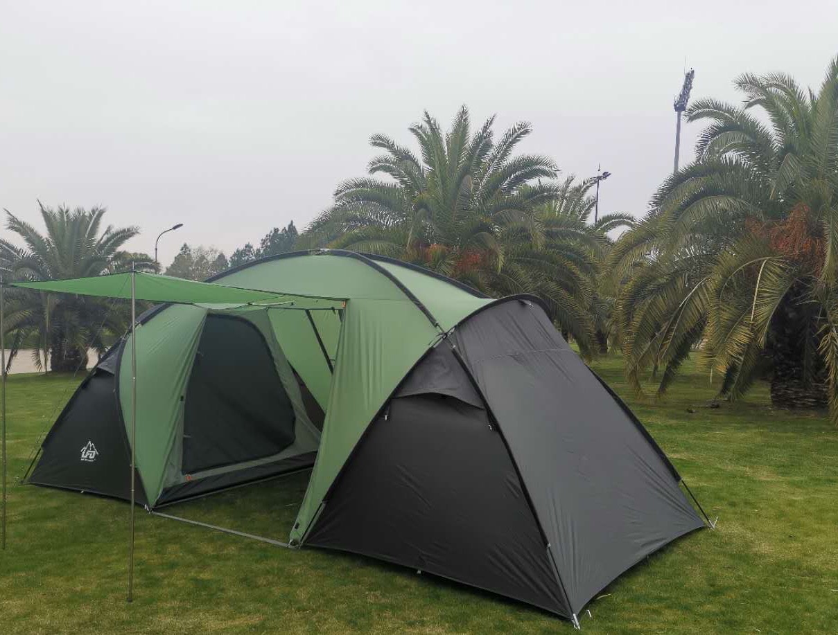 Two-bedroom, one-living-room tent