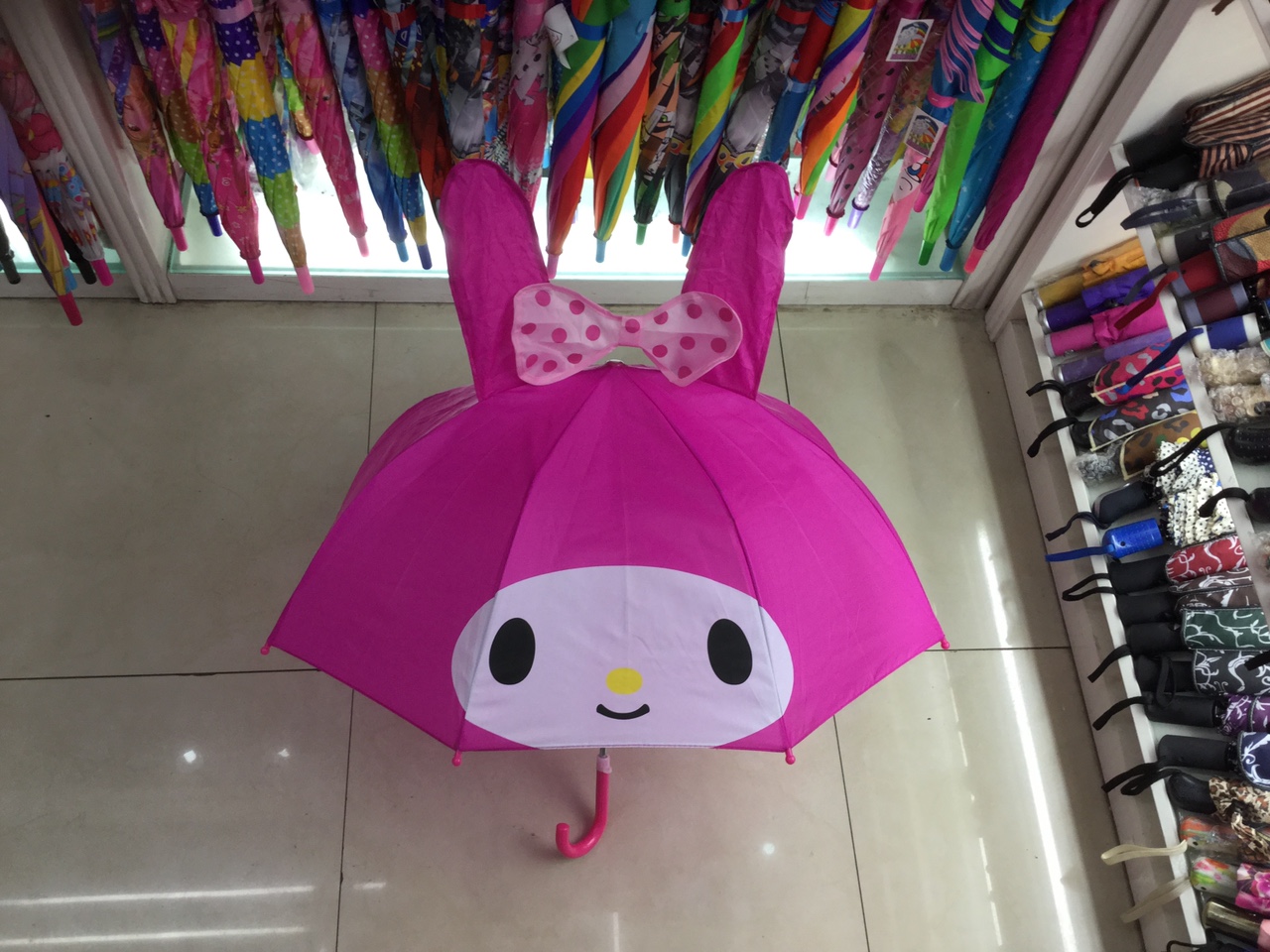 欧尚儿童雨具！造型独特个性