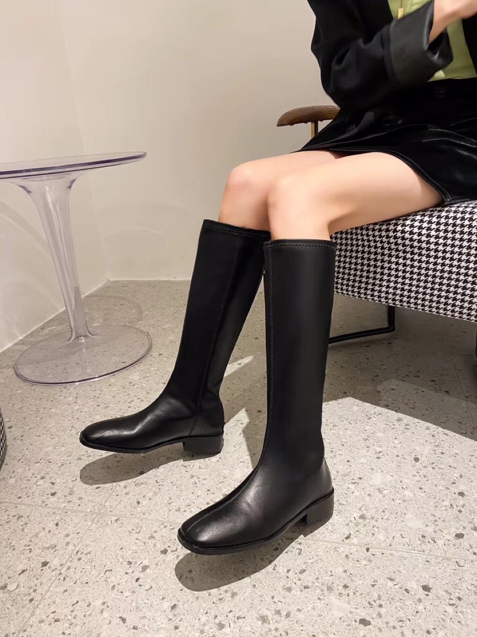 The fashion trend of women's boots