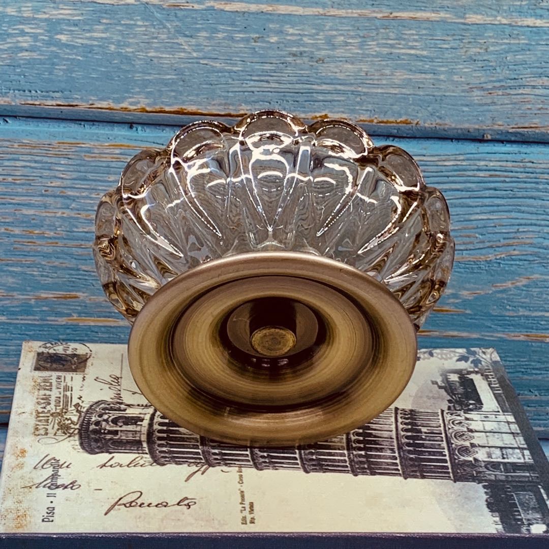 مصنوعات شاي خلاقة من الطراز الأوروبي، زخارف، زجاجية كريستالية، منفضة سجائر، إطار 12CM Item Picture