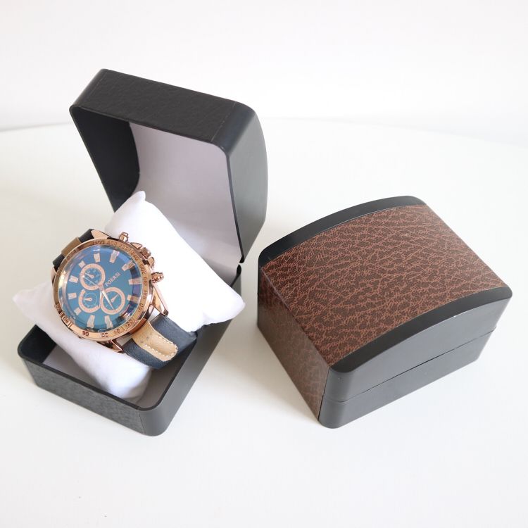 Watch box manufacturer direct sales, custom-made high-end watch boxes in stock, couple mechanical watch boxes, leather and wood grain road