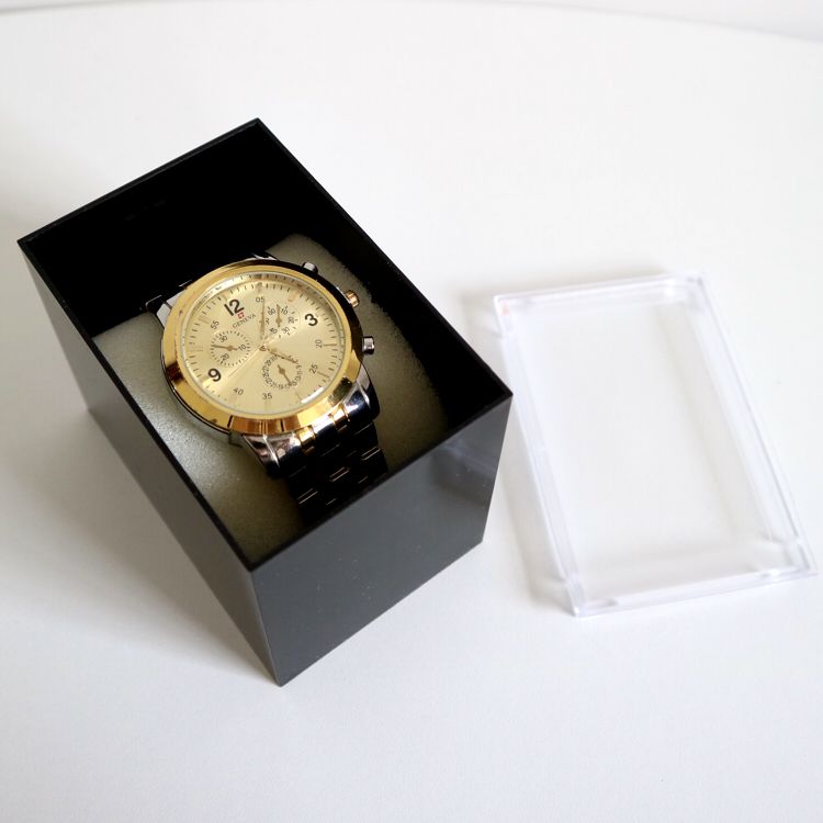Plastic watch box, C-shaped transparent watch box, gift box, acrylic in stock, custom-made, factory direct sales