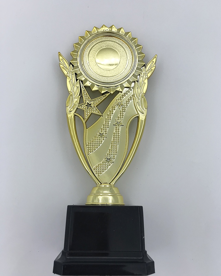 奖杯实物图