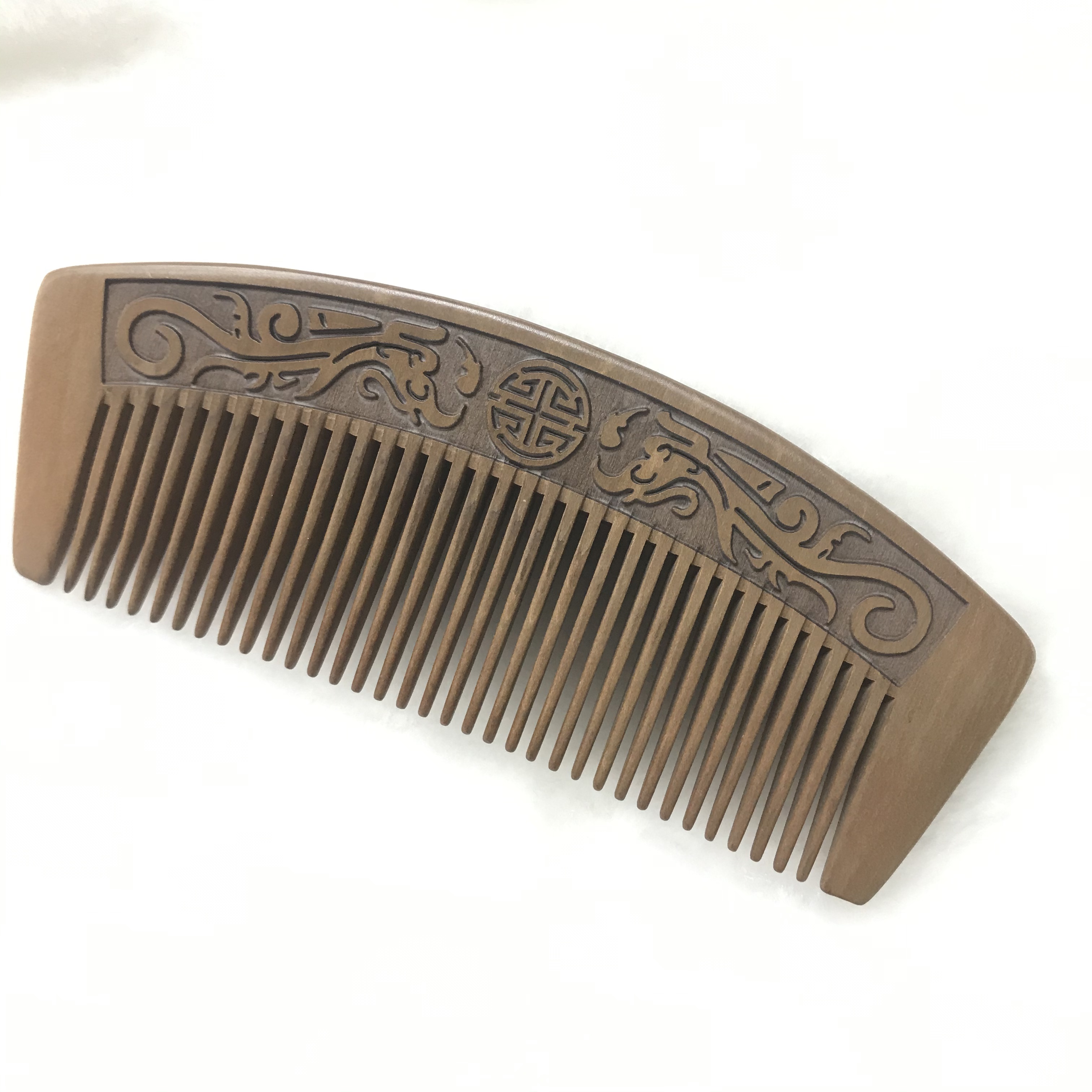 Factory direct sales of natural peach wood combs, double-sided engraved hand-combed combs, customizable logo moon-shaped combs. Specific dimensions are in the video detail image 5