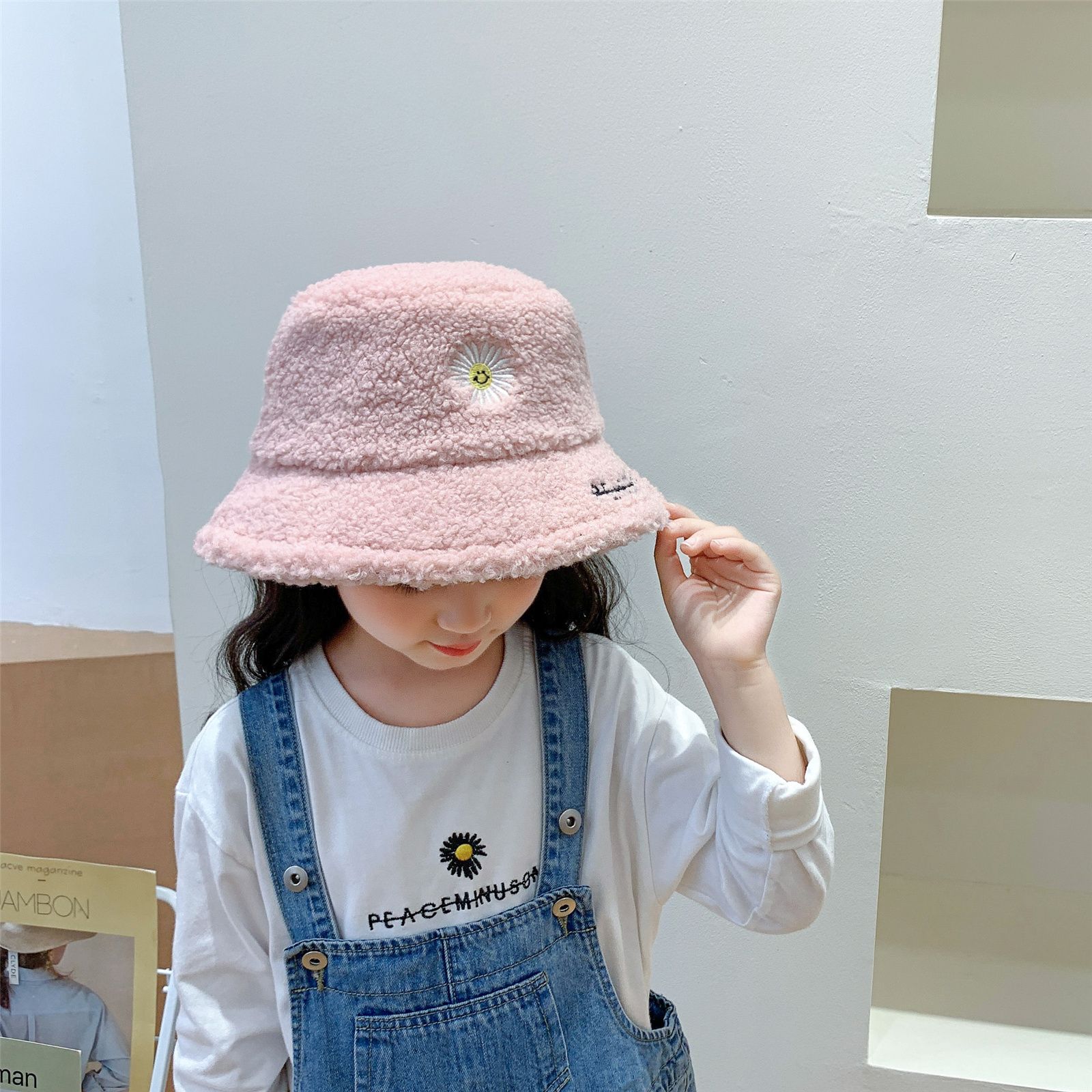 Girl basin hat warm lamb baby hat Korean version of chao Rainbow flat brim with velvet children fisherman hat thumbnail