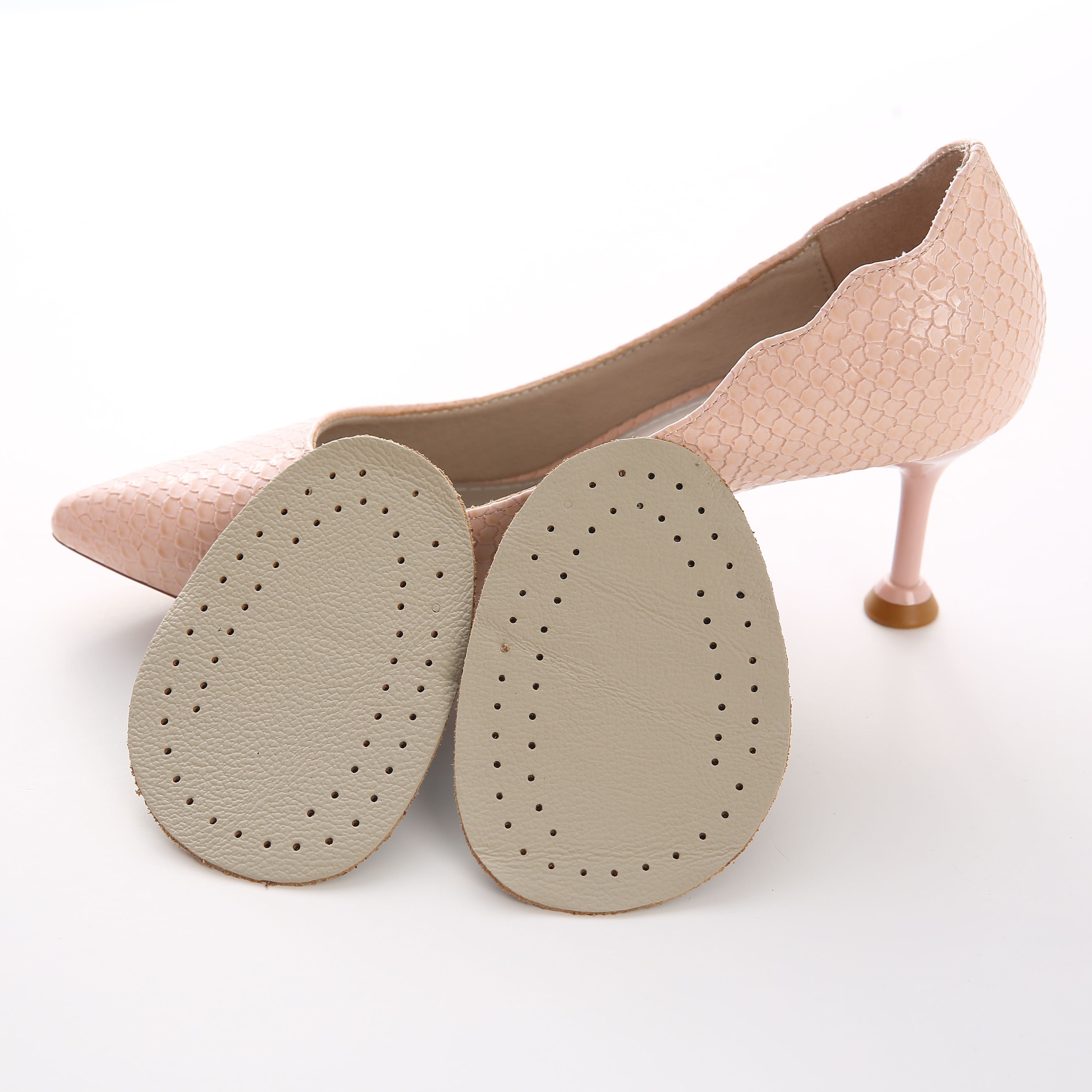Factory direct sales of pigskin small half pads, breathable, soft and comfortable, genuine leather front half pads, cushioning and massage insoles full figure
