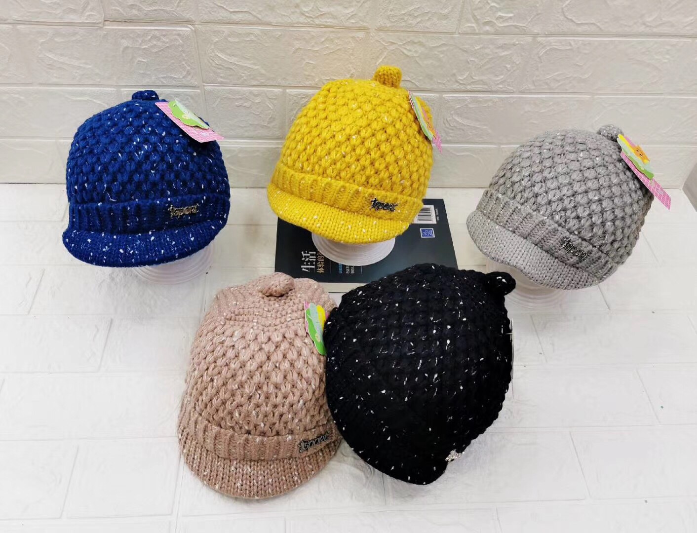 帽子/头巾 配件实物图