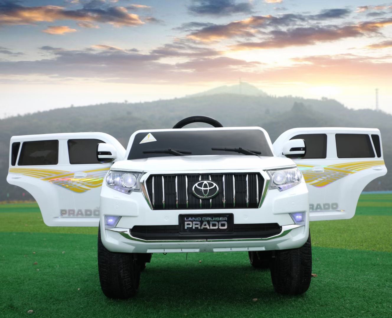 The new children's electric vehicle Prado for two undefined