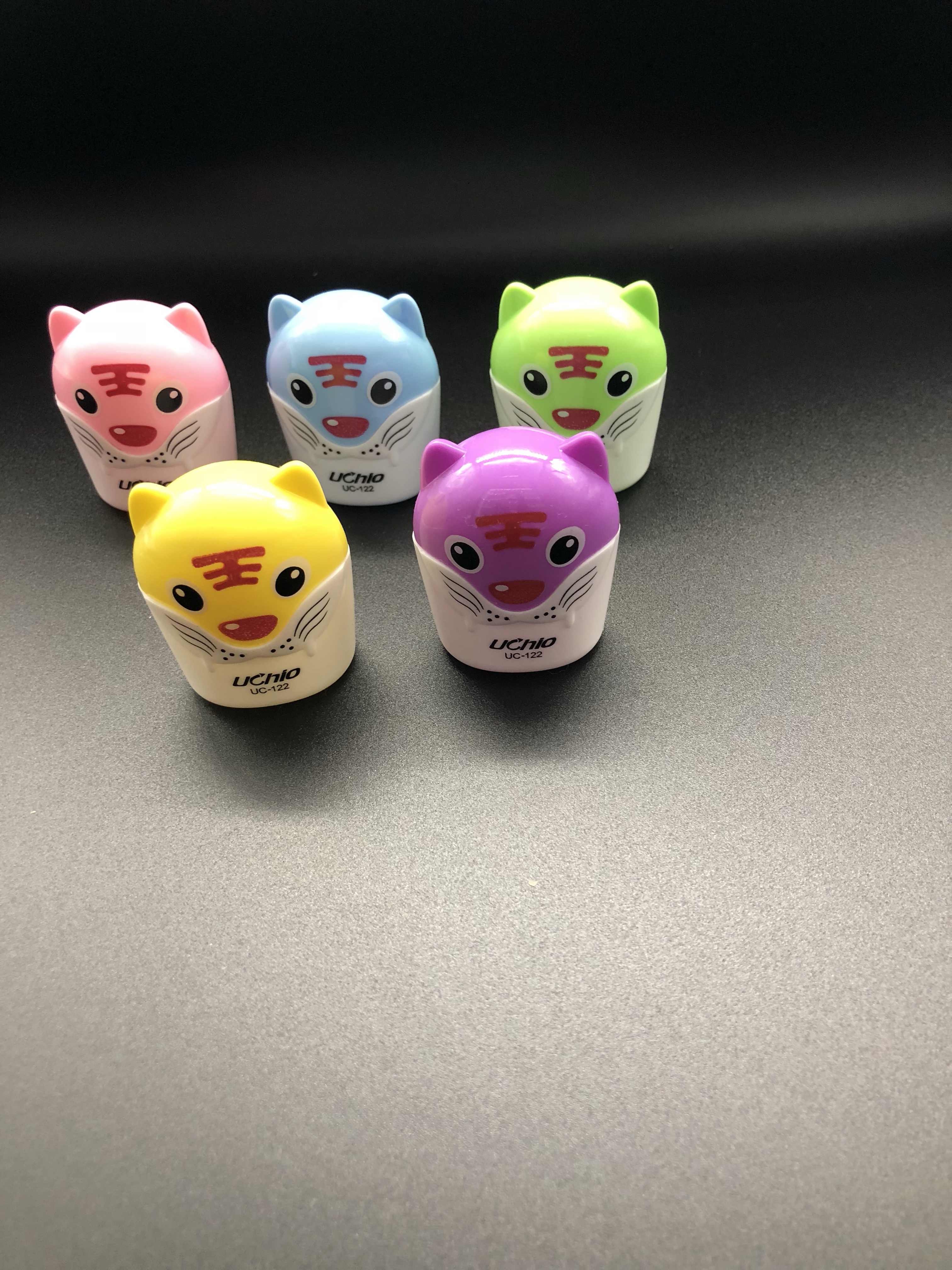 小老虎卷笔刀单孔削笔刀卡通卷笔器削笔机铅笔刀细节图