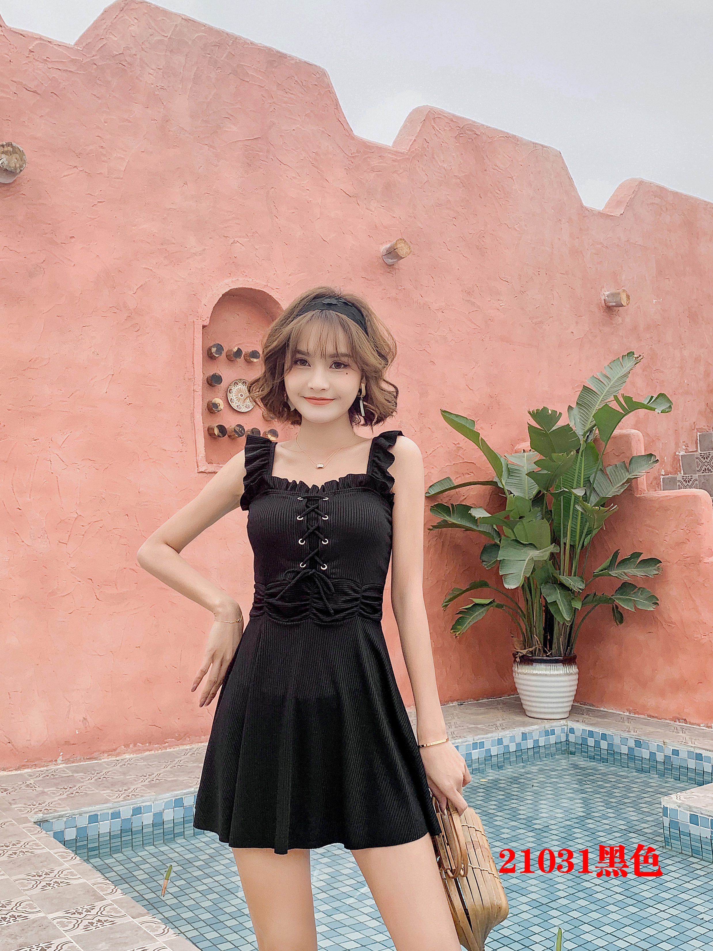 21031#最新面料坑条布连体泳衣：黑色、粉色，黄色、兰色详情图6