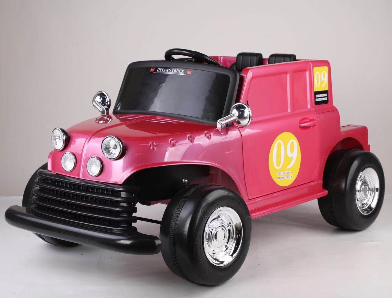 新款儿童电动四轮车姥爷车复古车