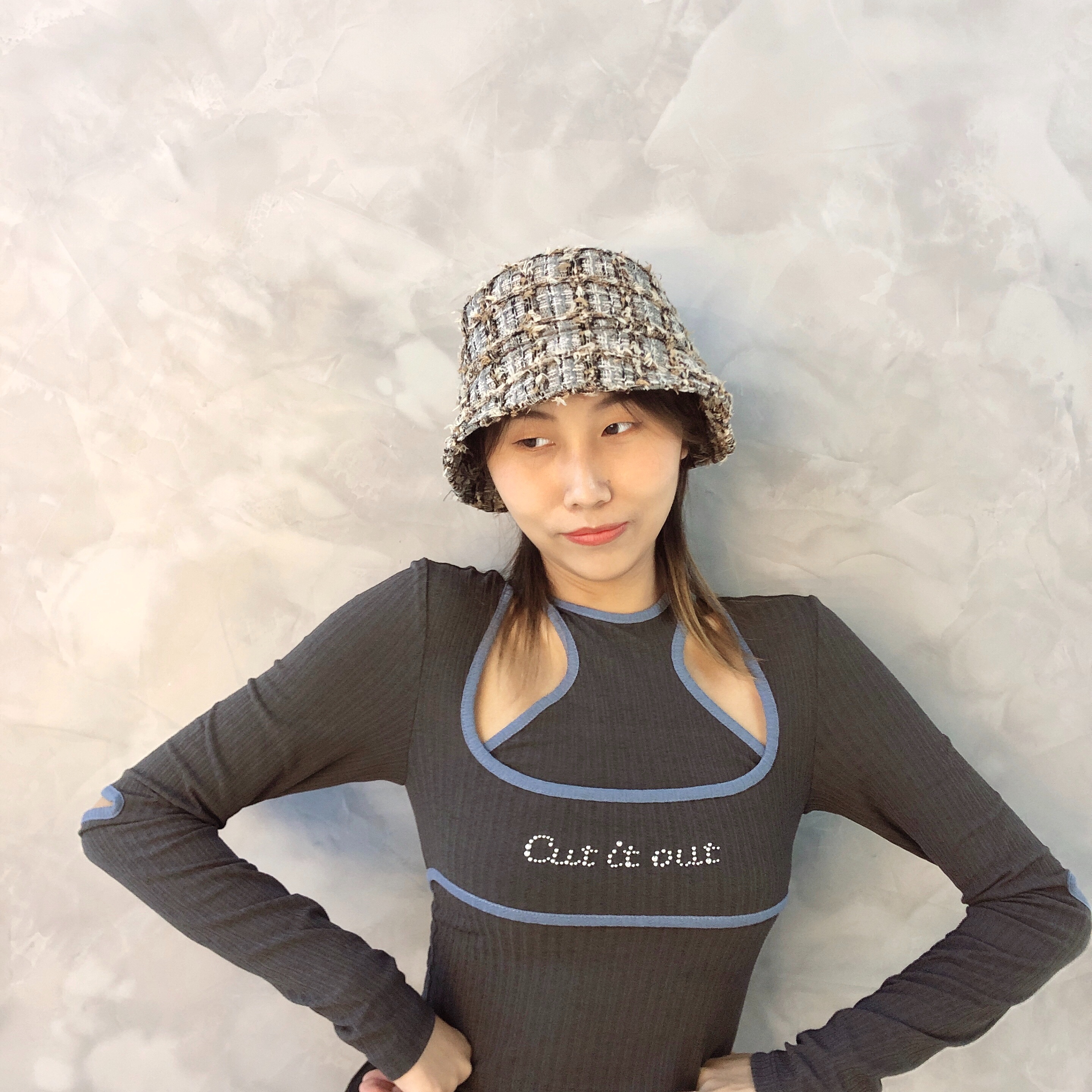 KK HAT Japanese-style unique custom fabric bucket hat autumn and winter new style, versatile and good-looking on the street, small wide hat industry detail image 2