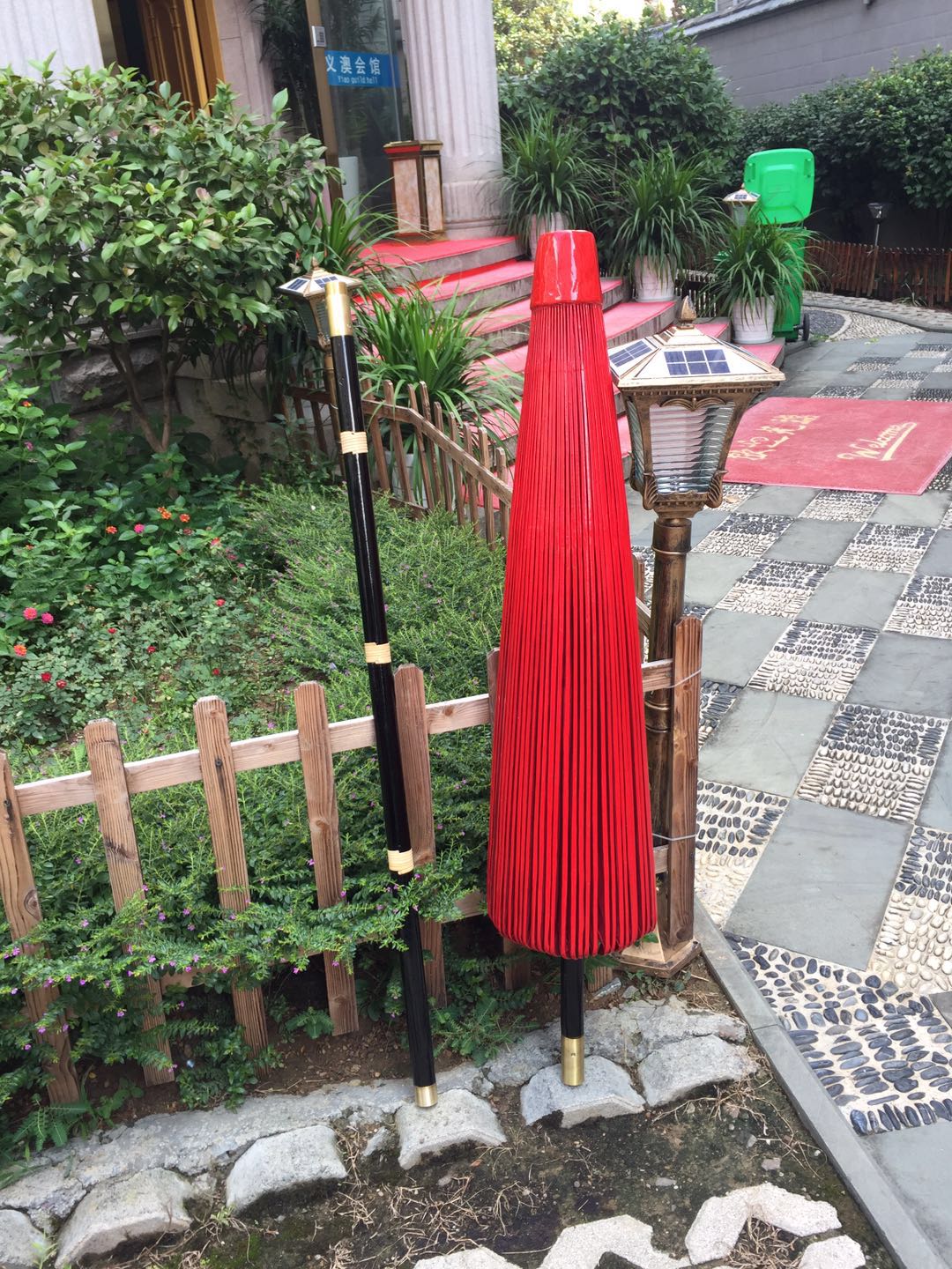 凳子板凳细节图