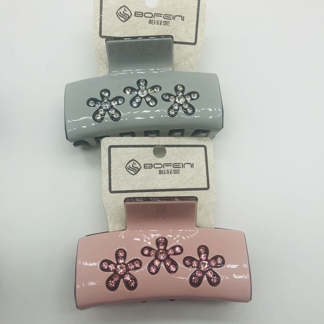 Retro internet-famous headwear, small hairpin at the back of the head, elegant vertical clip, ponytail clip, hair clamp, bath fix hair Specification image