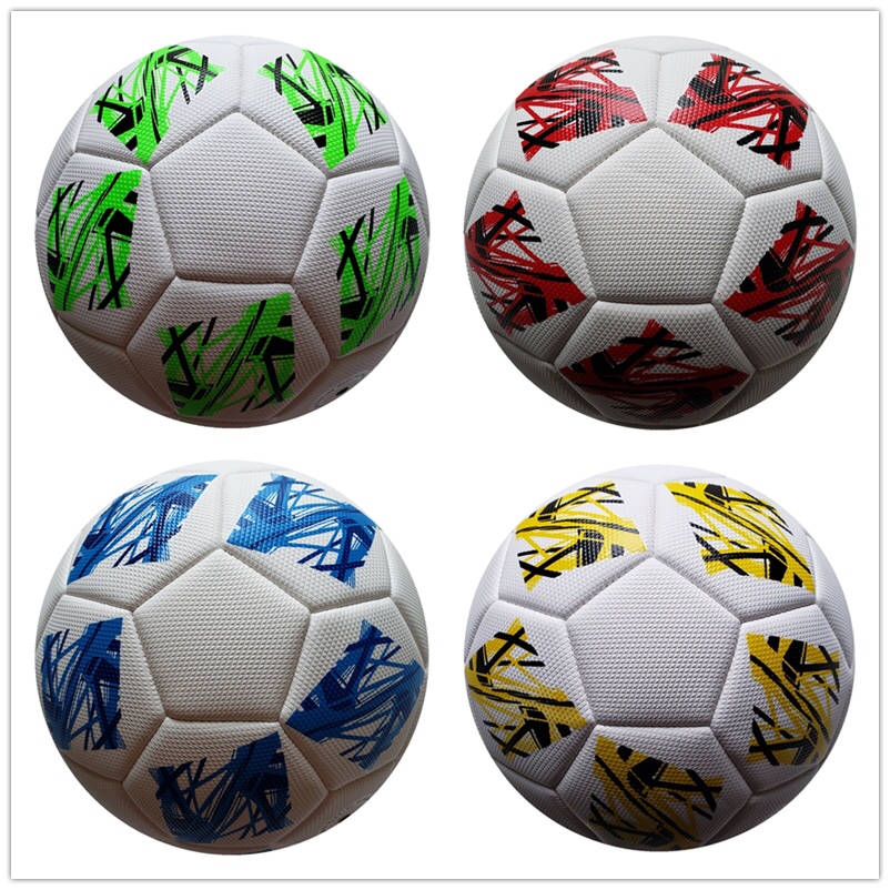 Diamond-patterned football