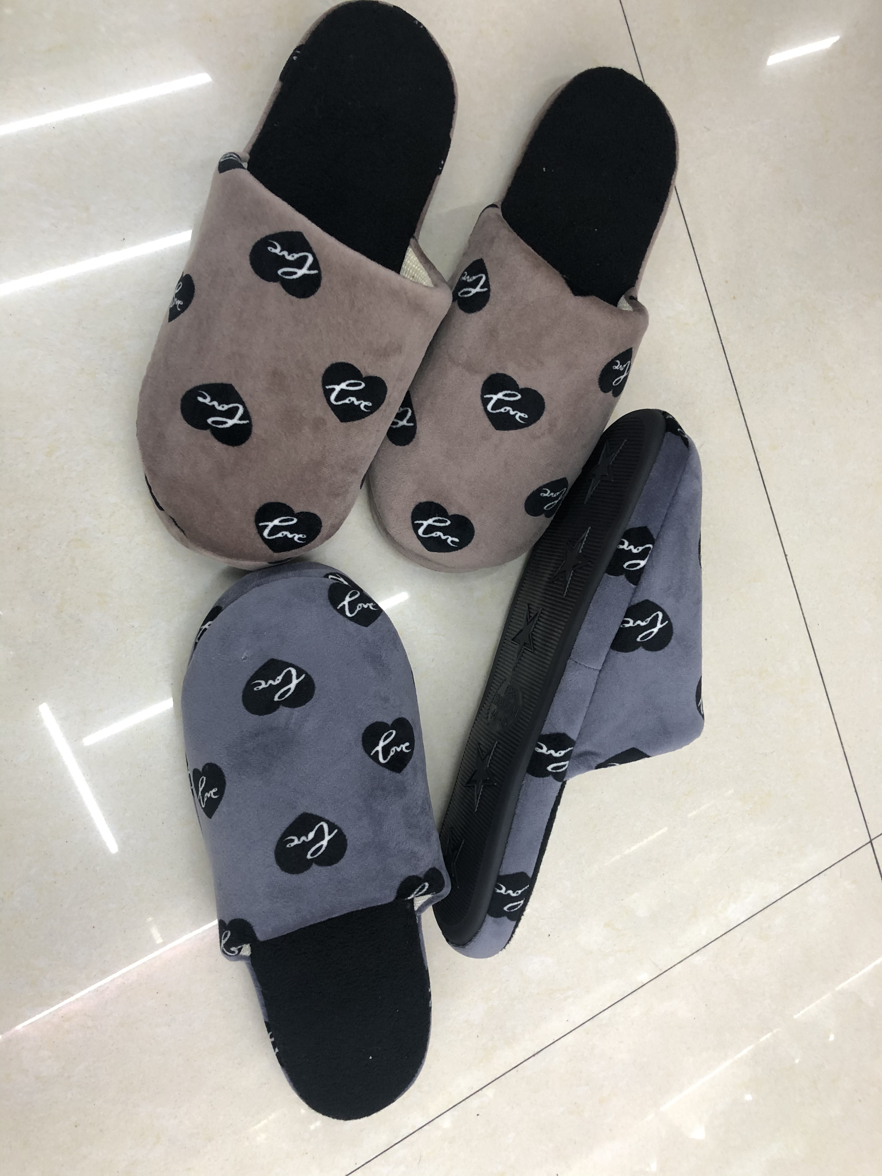 Hot-selling couple love cotton slippers, printed home cotton slippers details Picture