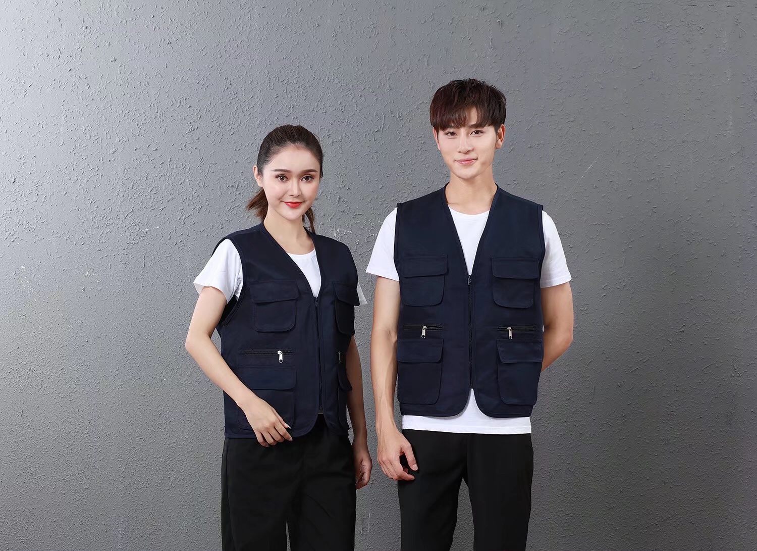 Multi-pocket work clothes, volunteer vests, custom-made printed express delivery advertisements, decoration projects, waistcoats, work vests for men and women Item Picture
