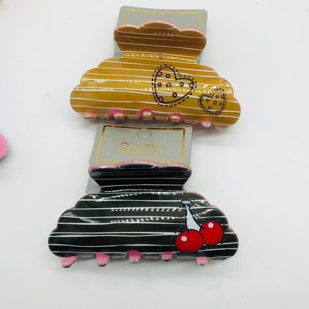 Cute cartoon fruit animal acrylic hair clips for girls, sweet back of the head hair clips, texture hair grabbers detail image 3