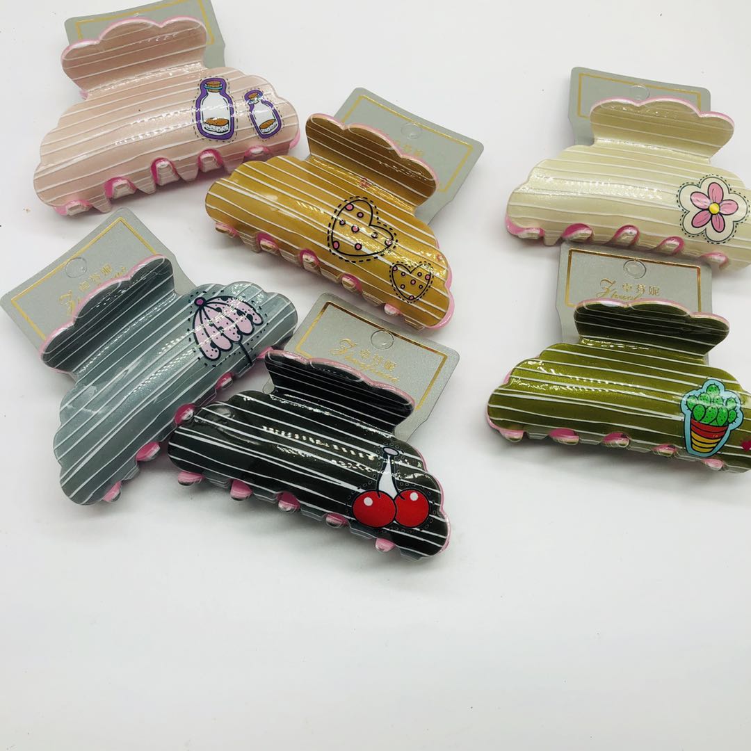 Cute cartoon fruit animal acrylic hair clips for girls, sweet back of the head hair clips, texture hair grabbers Item Picture