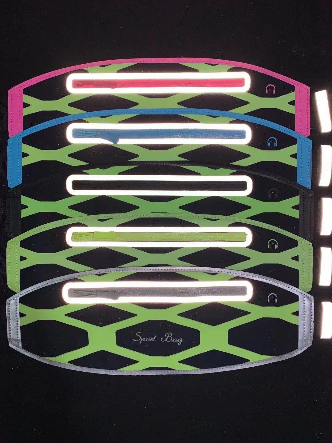 Diamond-shaped sports waist bag undefined