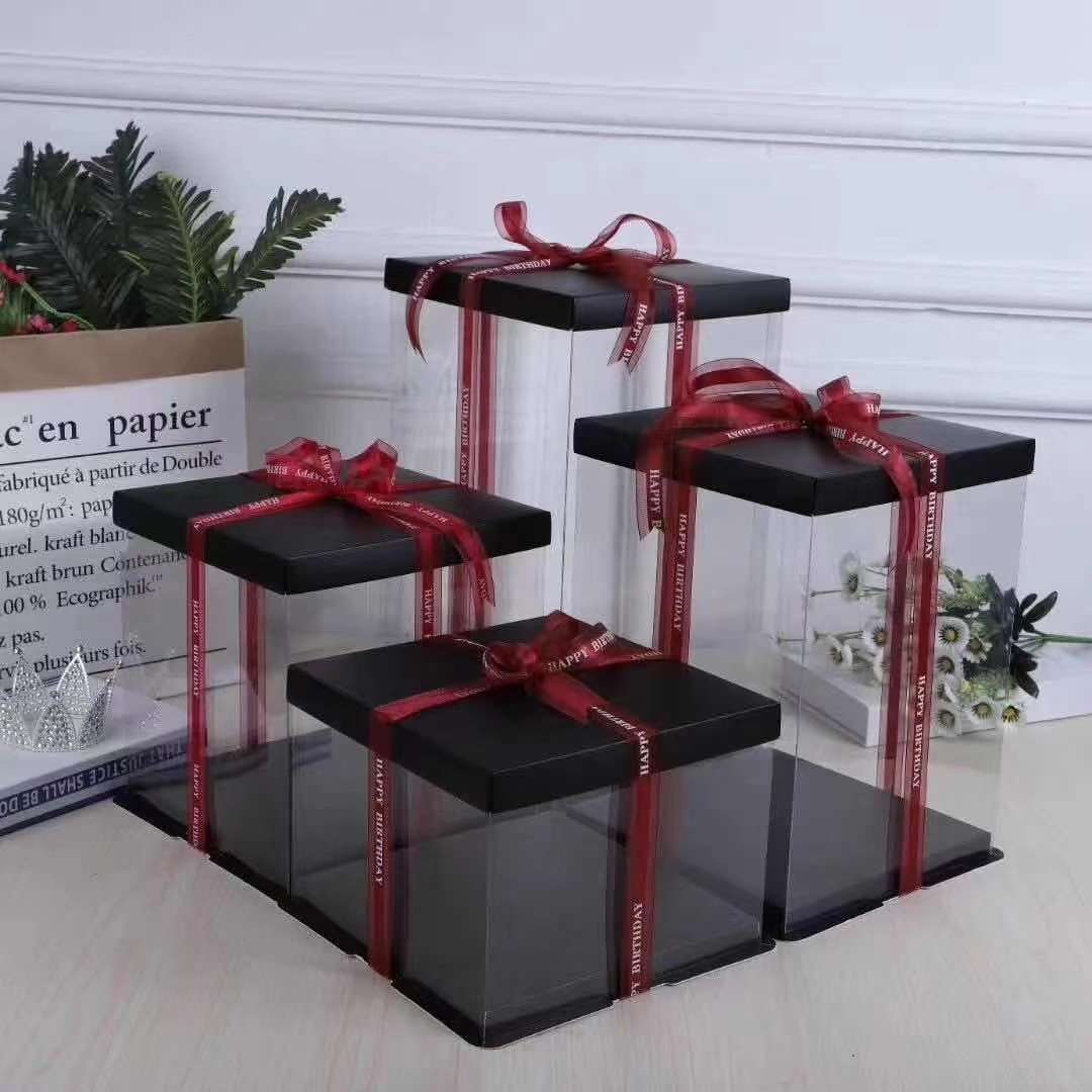 Square Valentine's Day gift box detail image 2