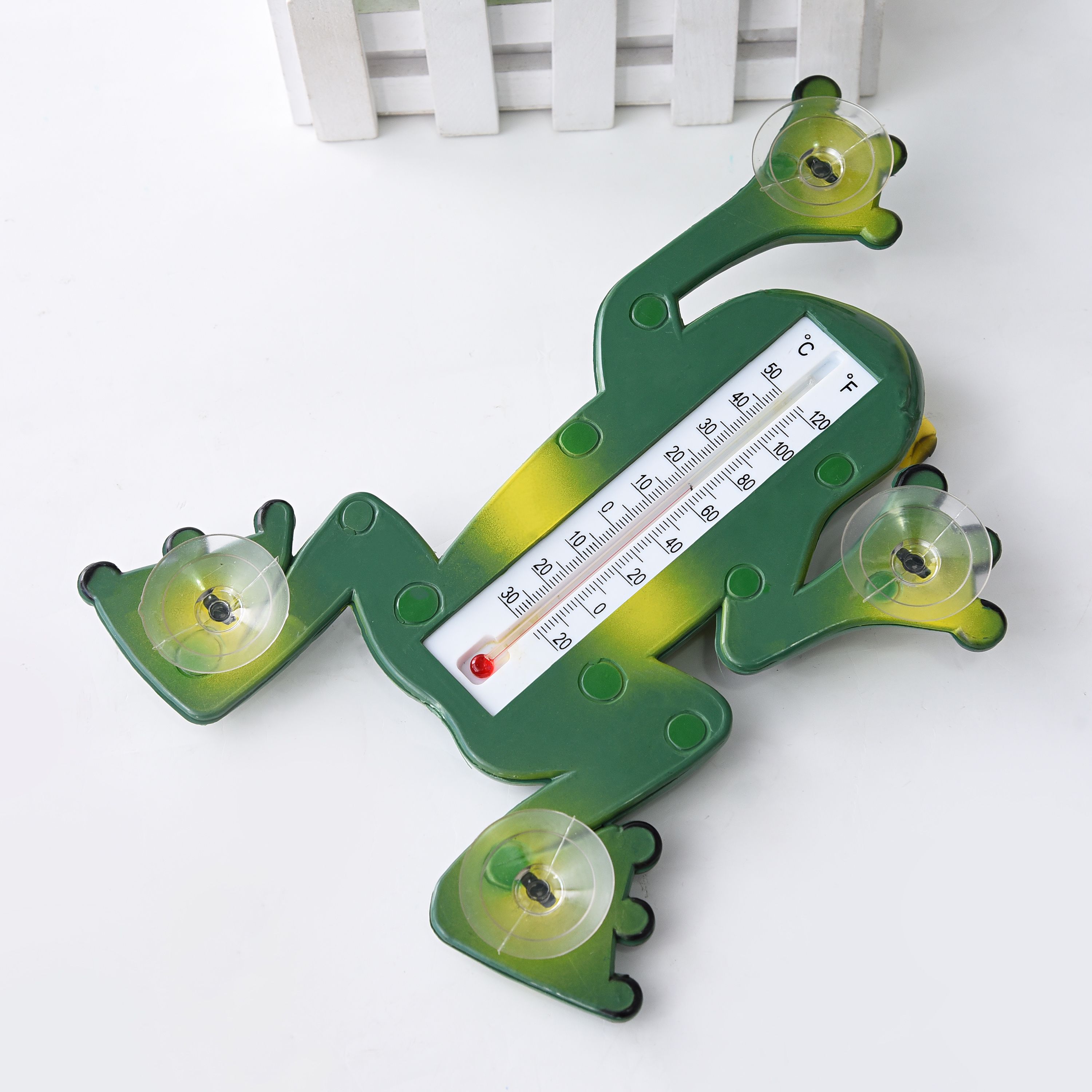 Wholesale cartoon thermometers, frog-shaped bee thermometers, fish tank thermometers, bath thermometers undefined