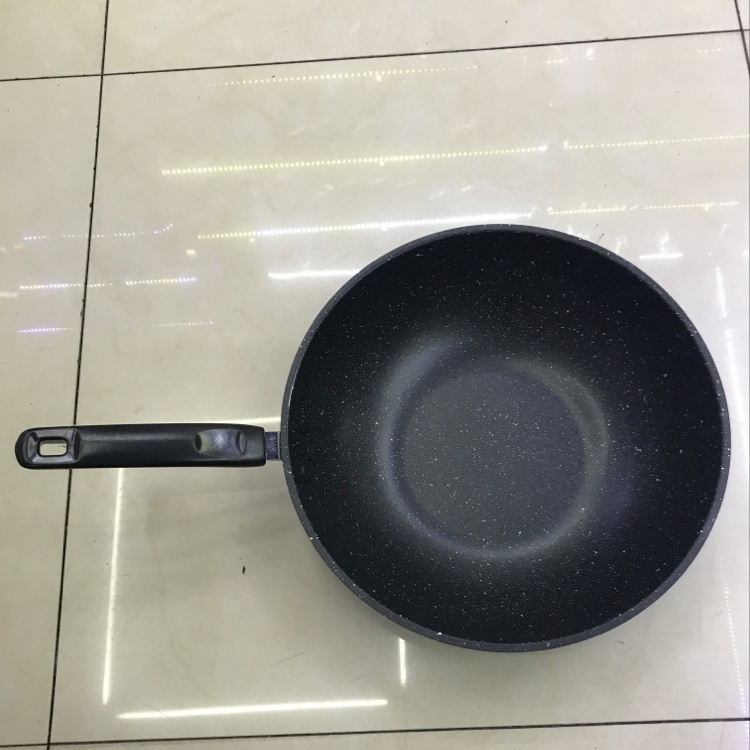 麦饭石铁炒锅