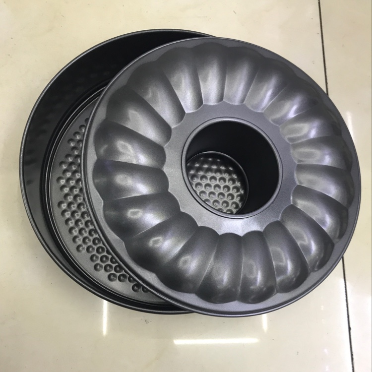 2pc带扣烟囱蛋糕模具
